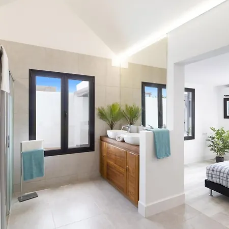 ヴィラ Jj By ティアス